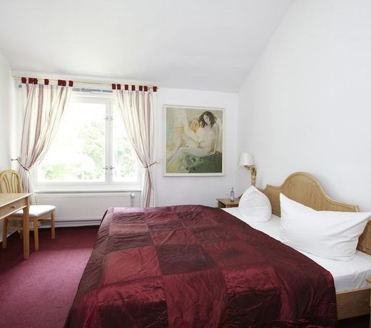 Hotel WeiÃes SchloÃ