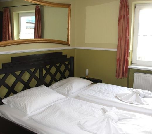 Aurelia Klenze Resort