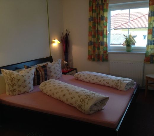 APPARTEMENT GRÃNFELDER