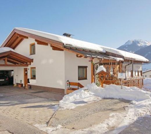 Apartment Haus Sailer by Interhome