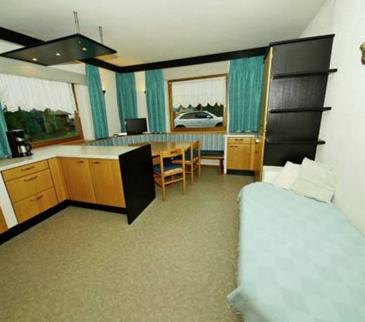Cozy Apartment in Oberperfuss near Ski Area