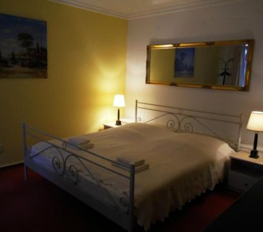 PENSION ZUM BLÃMCHEN SCHWERIN