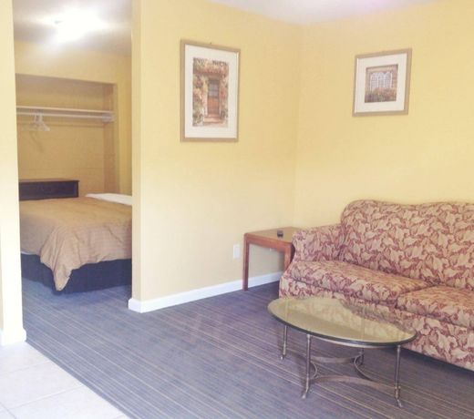 Jefferson Inn and Suites