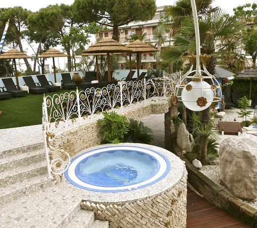 Milton Boutique Hotel