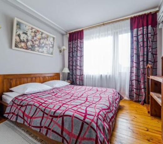 Zvezda Hotel