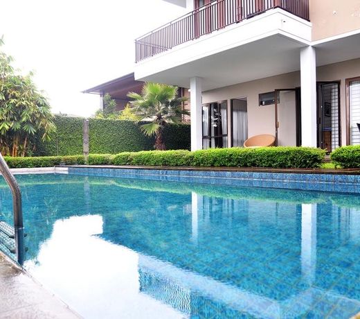 Elok Villa 4 bedroom with a private pool