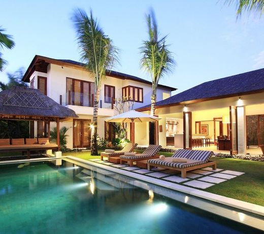 Villa Suar