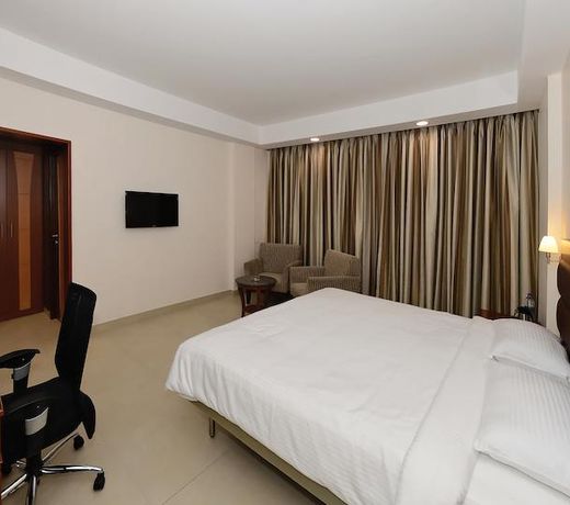Poppys Anukula Residency