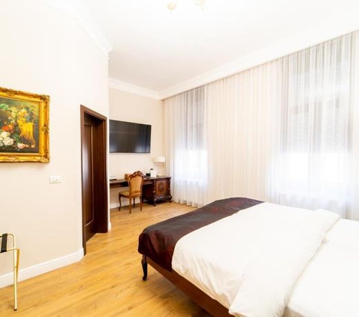 Picasso Boutique Hotel