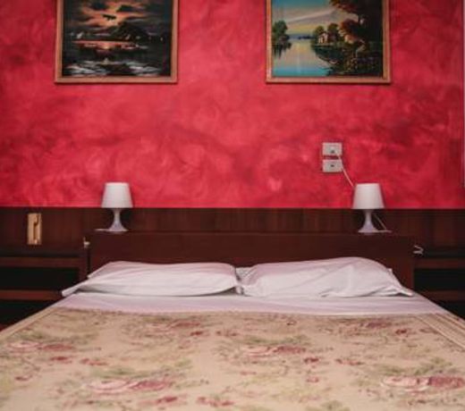 Hotel 4 Ruote