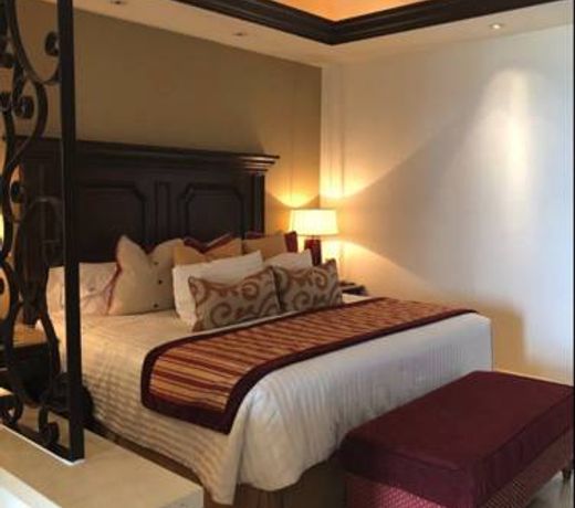 Suites at Gr Solmar Lands End Resort and Spa