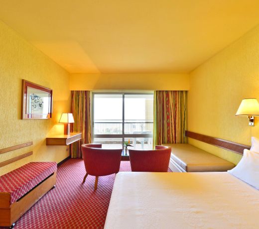Pestana Delfim Beach & Golf Hotel