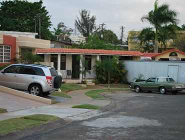 CL 102 Caribbean Luxury Apartments