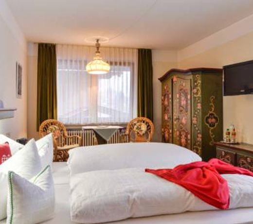 FERIENHOTEL HAHN GARNI