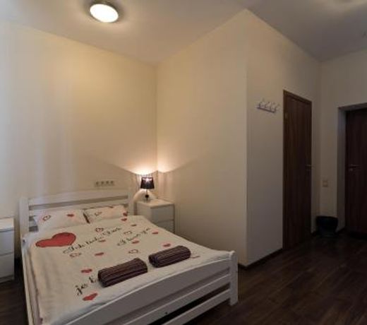 Happy Hotel
