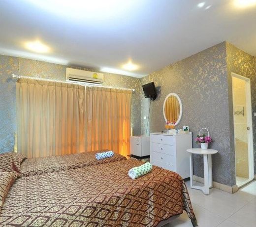 N Siri Resort & Hotel