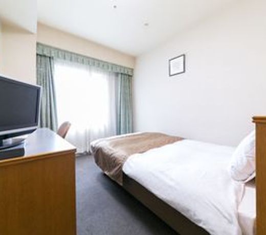Pearl Hotel Ota