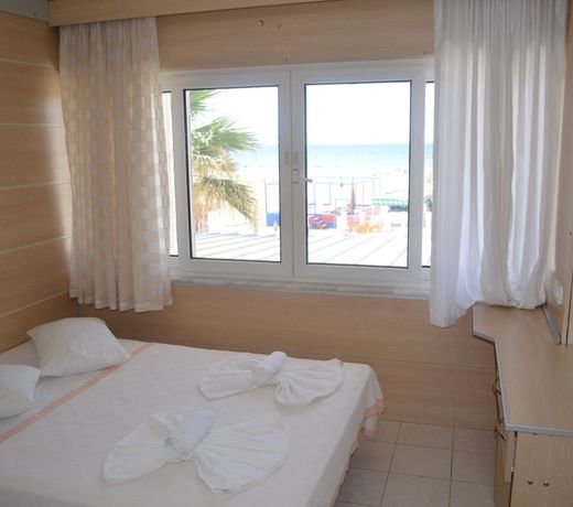 Yasmin Hotel