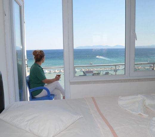 Yasmin Hotel