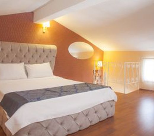 Peace Hotel