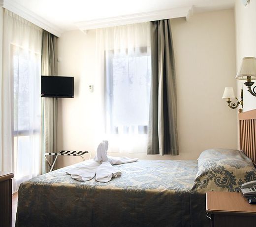 Hotel Ave Maria