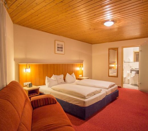 Landhotel SchÃ¶ll