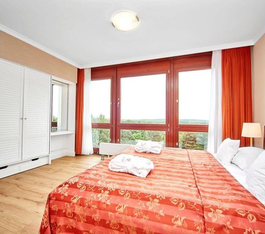 Cliff Hotel Rugen