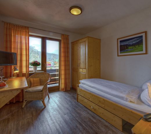 Kur- und Ferienhotel Alpenhof