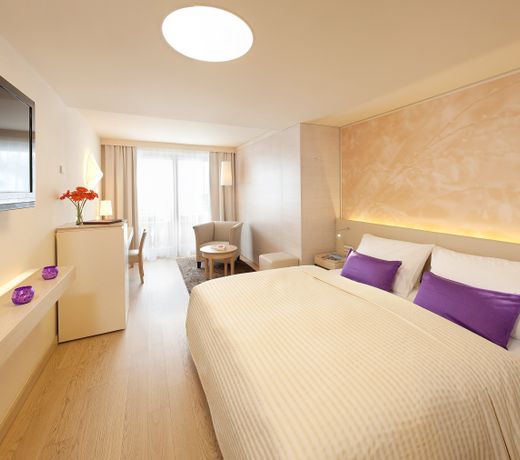 Strandhotel am Weissensee