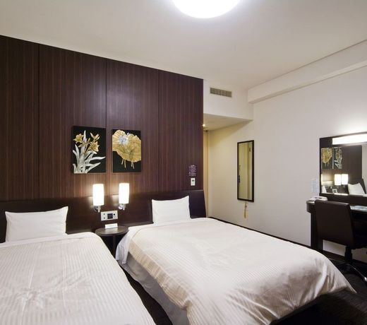 Hotel Route-Inn Tomakomai Ekimae