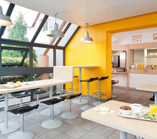 hotelF1 Cholet Renove