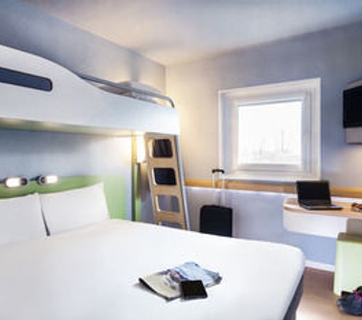 ibis budget Santeny