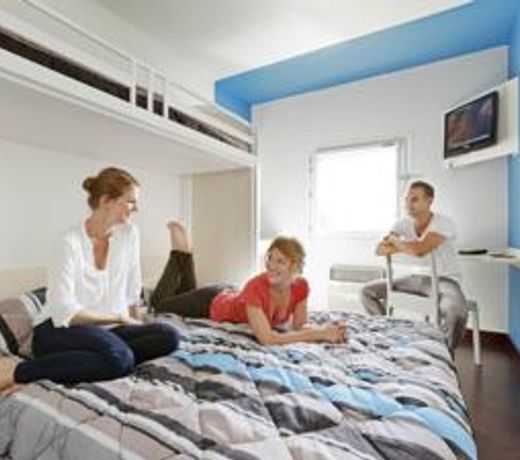 HotelF1 Perpignan Sud