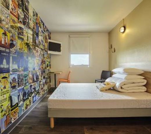 hotelF1 Paris Gennevilliers