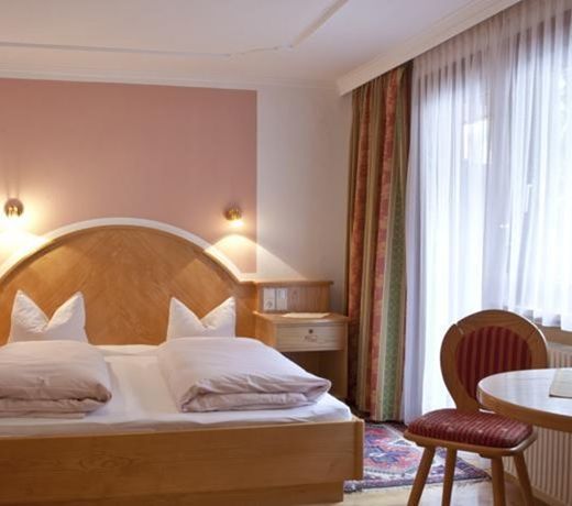 Hotel Burgschrofn