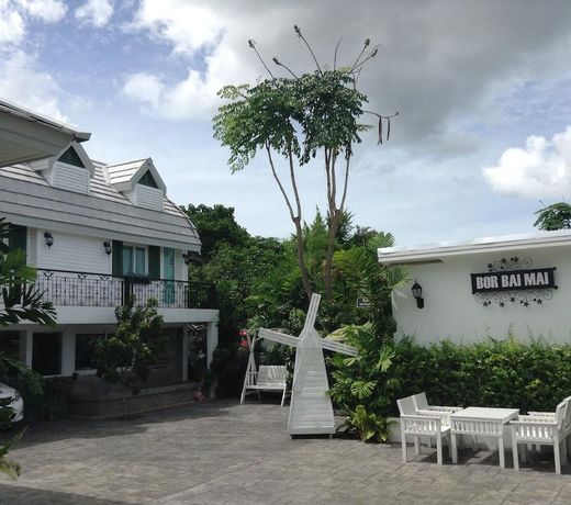 Baan Bor Bai Mai