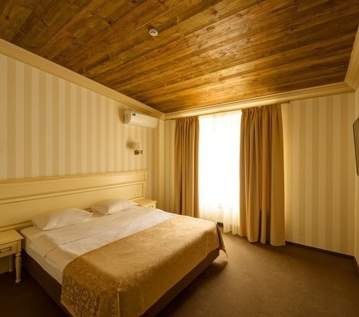 Premier Geneva Hotel