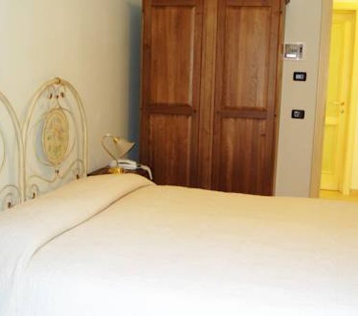 Albergo La Casa Nel Bosco