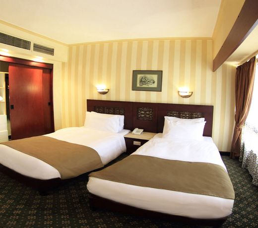 Pyramisa Suites Hotel Cairo