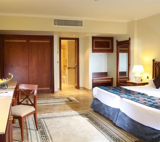 Jolie Ville Hotel & Spa Kings Island Luxor