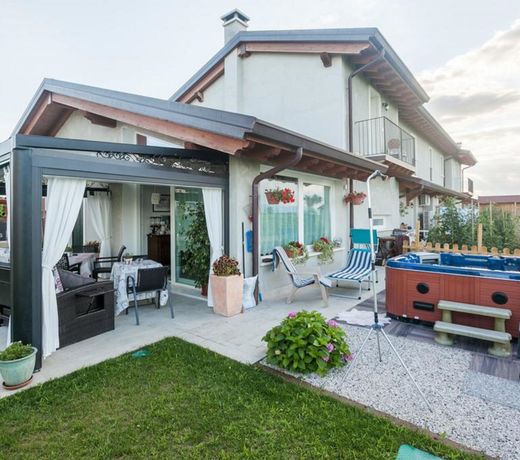 Mum's B&B