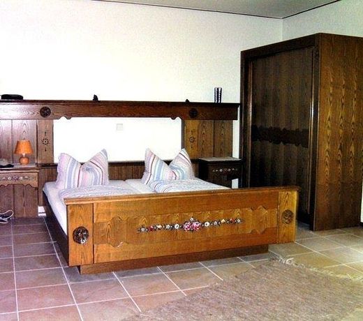 LANDGASTHAUS LIMBACHER MÃHLE