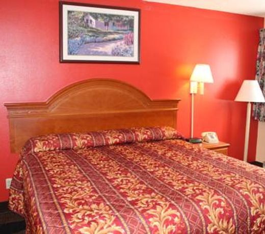 Coratel Inn & Suites Hastings