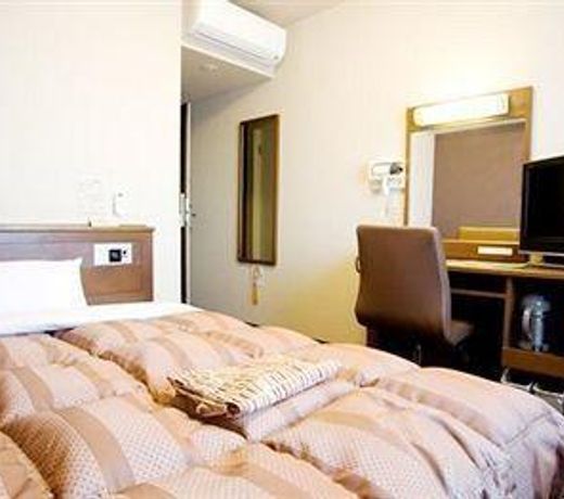 Hotel Route-Inn Nanao Ekihigashi