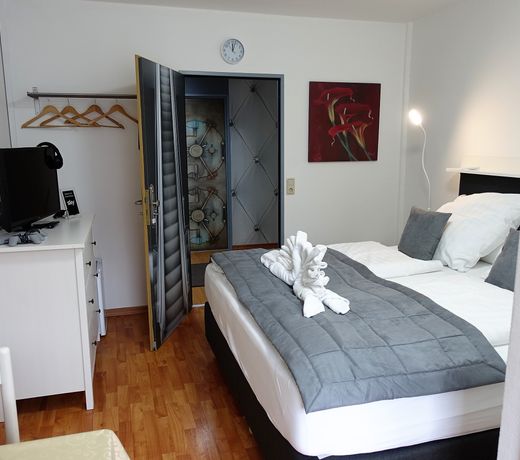 Stern Hotel
