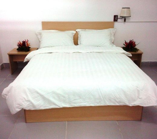 Airline Business Hotel