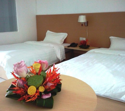 Airline Business Hotel