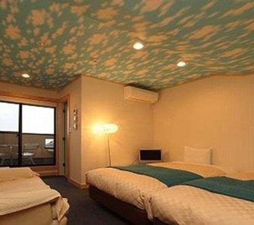 Tsukiyado Luck Hotel