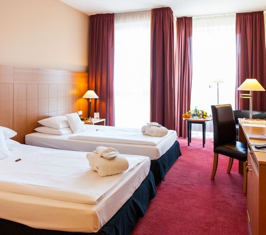 PLAZA Premium KÃ¶ln