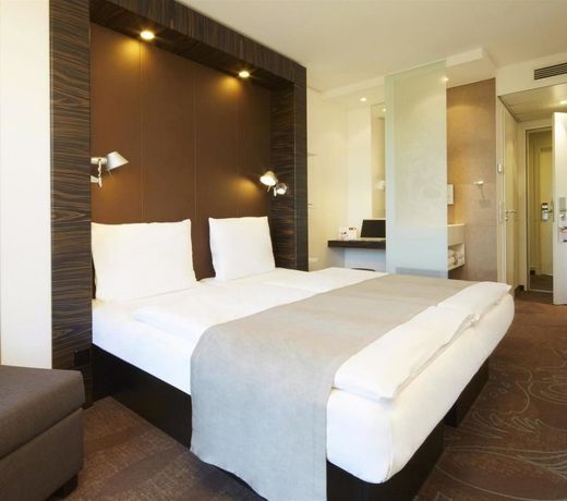 B&B Hotel KÃ¶ln-West